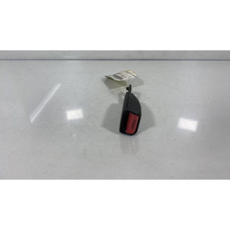 Attache ceinture avant droit MAZDA 323 5 Photo n°1