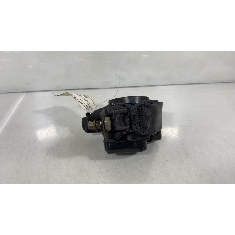 Ceinture arriere gauche MAZDA 323 5 Photo n°2
