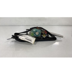 Pretensionneur de ceinture avant droit MAZDA 323 5