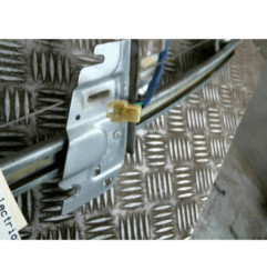Leve vitre electrique avant droit MAZDA 323 5 Photo n°1