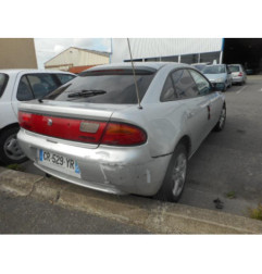 Serrure de coffre MAZDA 323 5