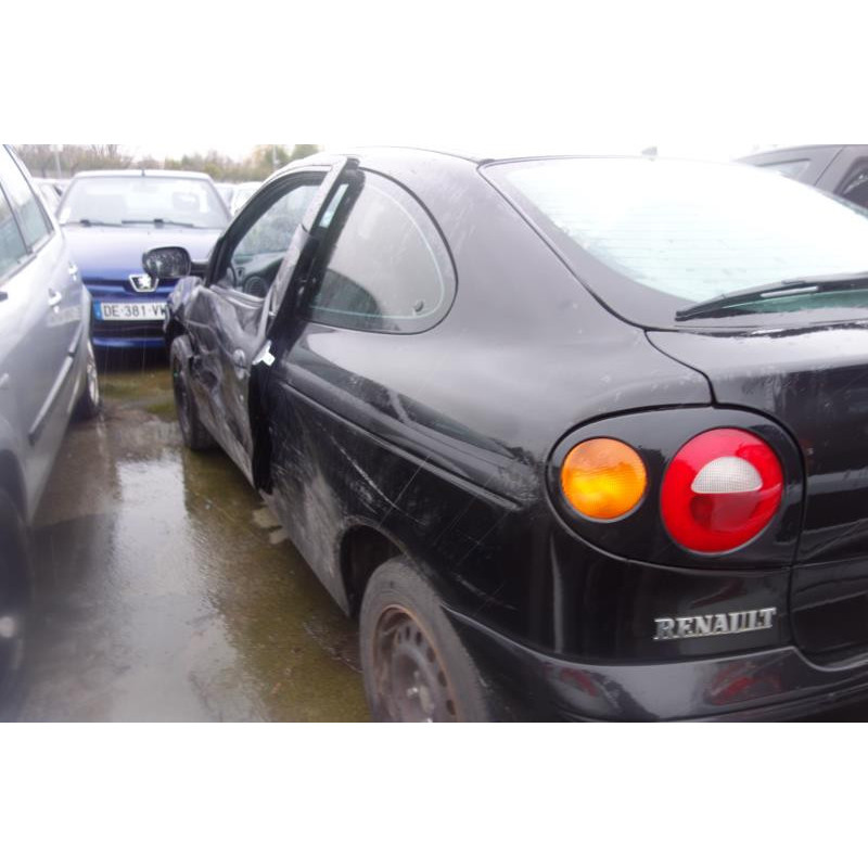 Ceinture arriere droit RENAULT MEGANE 1 Photo n°7