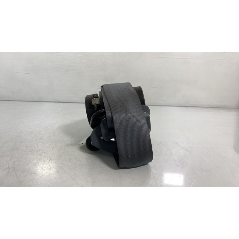 Ceinture arriere gauche RENAULT SCENIC 1 Photo n°3