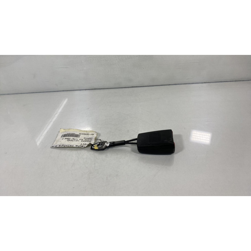 Attache ceinture avant droit MERCEDES CLASSE SLK 170 Photo n°2