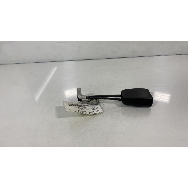Attache ceinture arriere gauche MERCEDES CLASSE C Photo n°3
