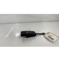 Attache ceinture avant gauche MERCEDES CLASSE C