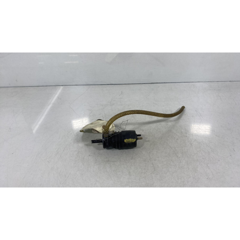 Pompe lave glace avant MERCEDES CLASSE C Photo n°3