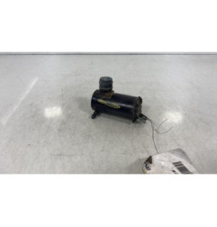 Pompe lave glace avant PEUGEOT 205