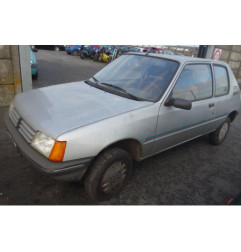 Pompe lave glace avant PEUGEOT 205