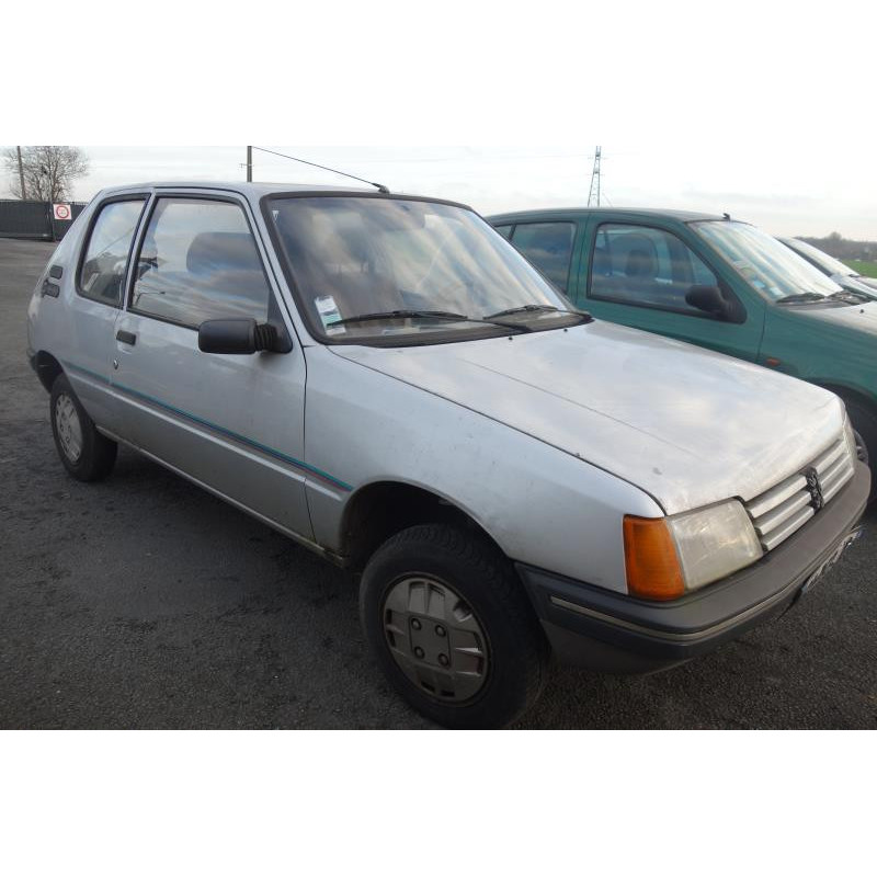 Pompe lave glace avant PEUGEOT 205 Photo n°5