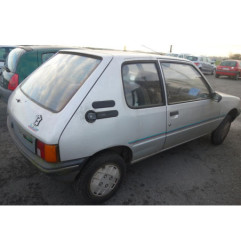 Pompe lave glace avant PEUGEOT 205