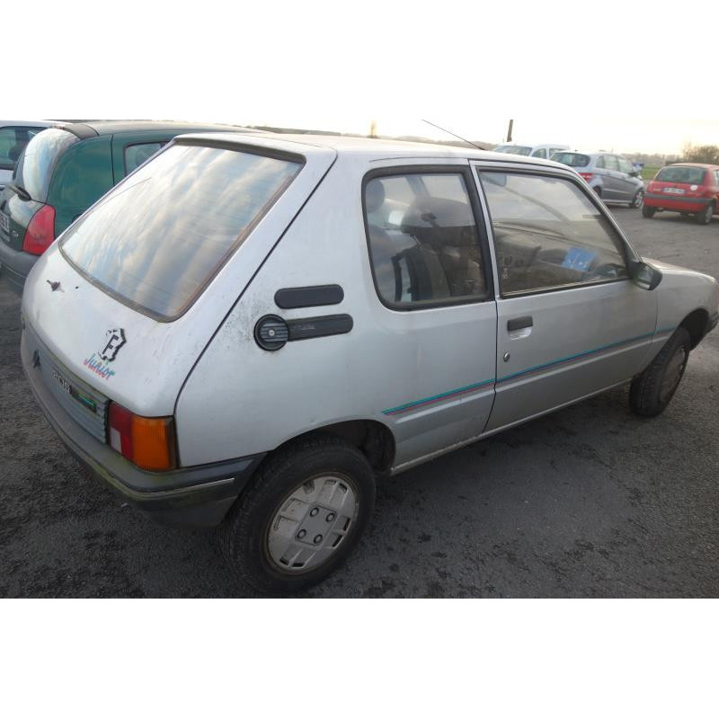 Pompe lave glace avant PEUGEOT 205 Photo n°6
