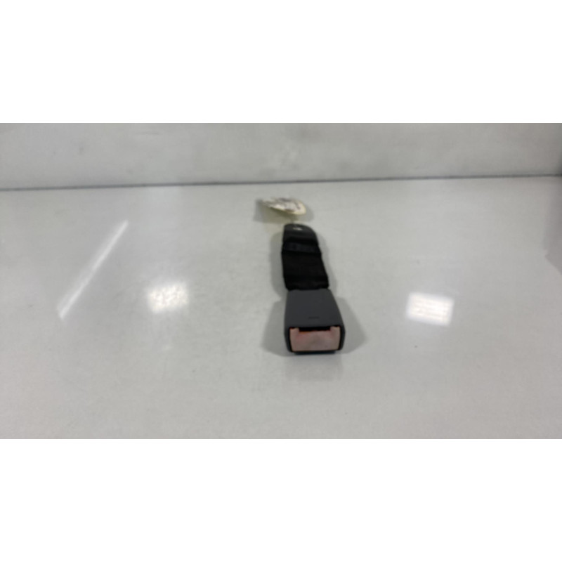 Attache ceinture arriere gauche FIAT PALIO Photo n°3