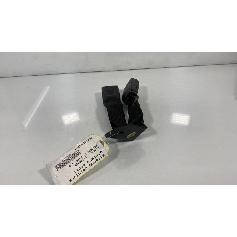 Attache ceinture arriere droit NISSAN PRIMERA 2 Photo n°3