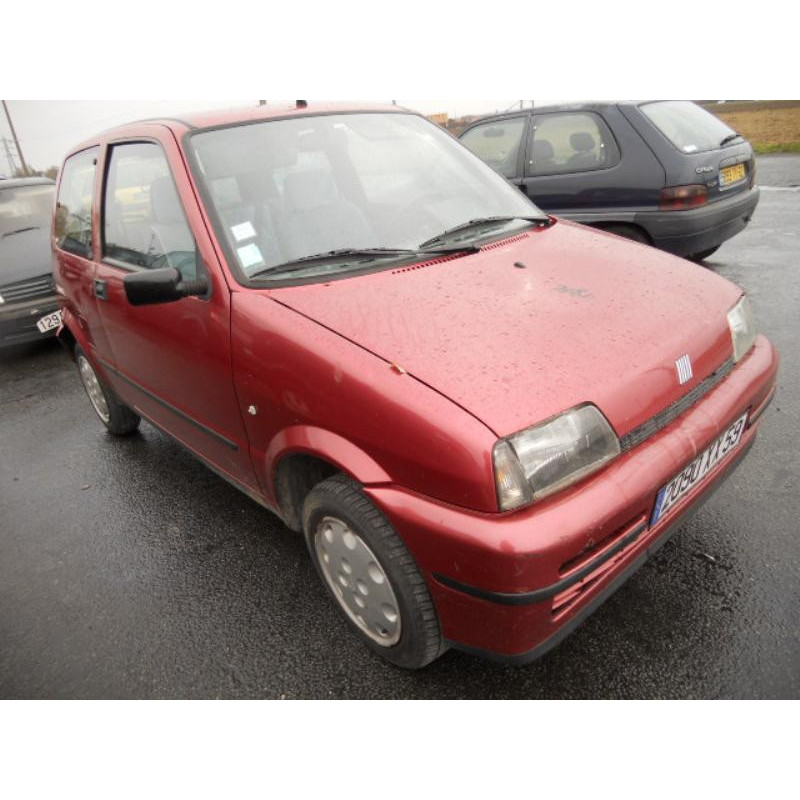 Vitre avant gauche FIAT CINQUECENTO Photo n°2