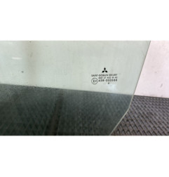 Vitre avant gauche MITSUBISHI COLT 6