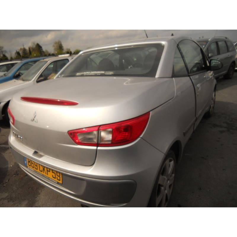 Vitre avant gauche MITSUBISHI COLT 6 Photo n°10