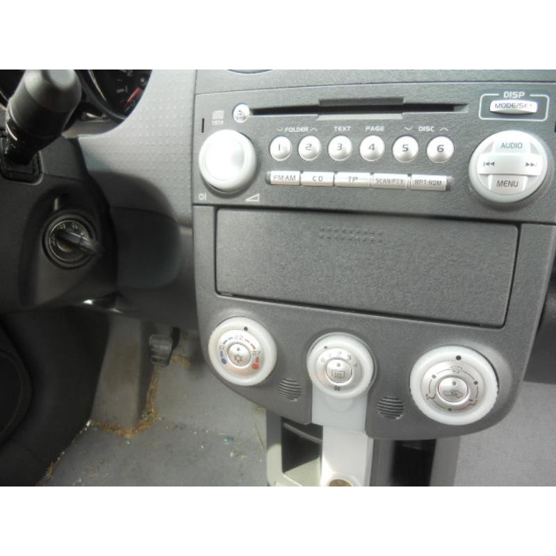 Vitre avant gauche MITSUBISHI COLT 6 Photo n°11