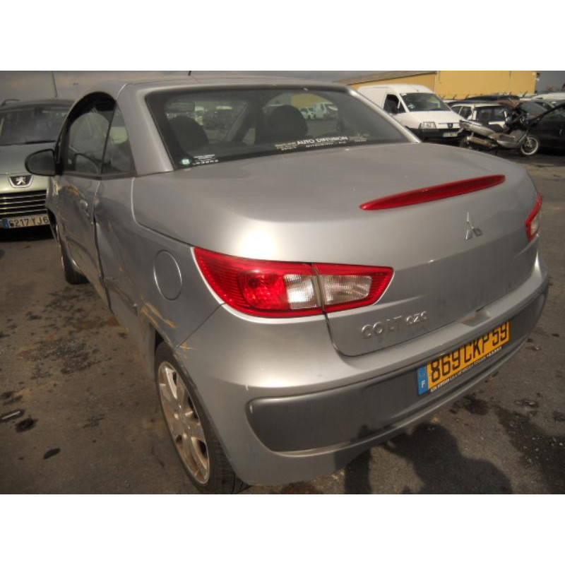 Vitre avant gauche MITSUBISHI COLT 6 Photo n°13