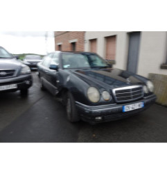 Serrure avant gauche MERCEDES CLASSE E