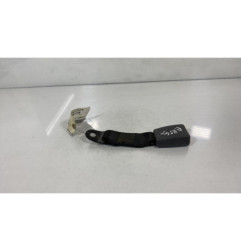 Attache ceinture arriere gauche FIAT PALIO Photo n°1