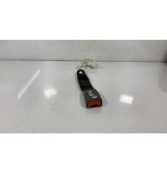 Attache ceinture arriere gauche FIAT PALIO
