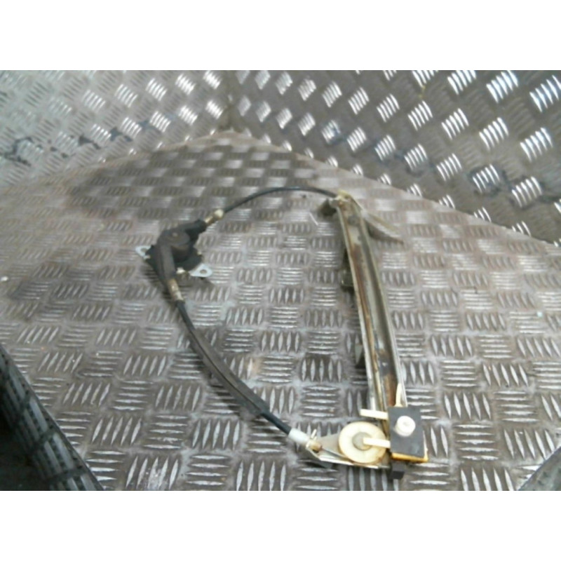 Leve vitre mecanique arriere droit FIAT PALIO Photo n°2