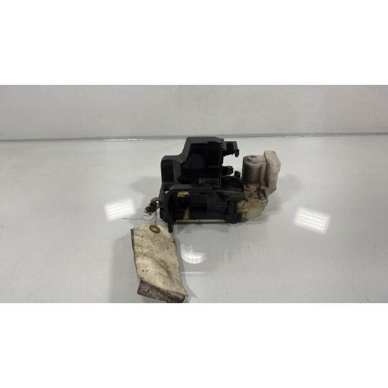 Serrure avant droit FIAT PALIO Photo n°1