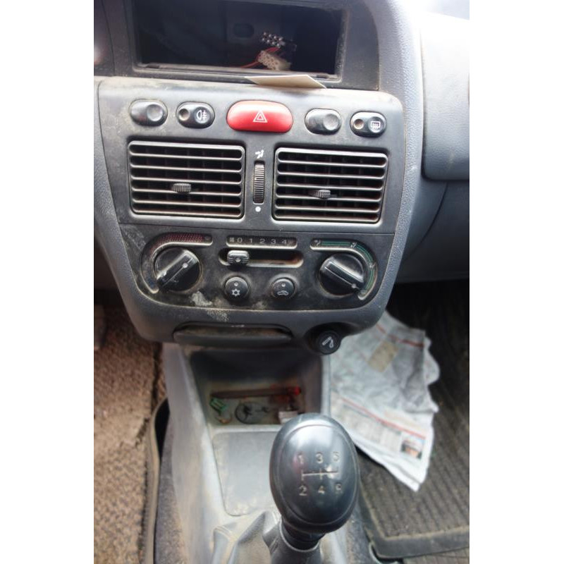 Serrure avant gauche FIAT PALIO Photo n°10