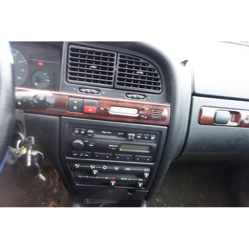 Serrure avant droit CITROEN XANTIA Photo n°10