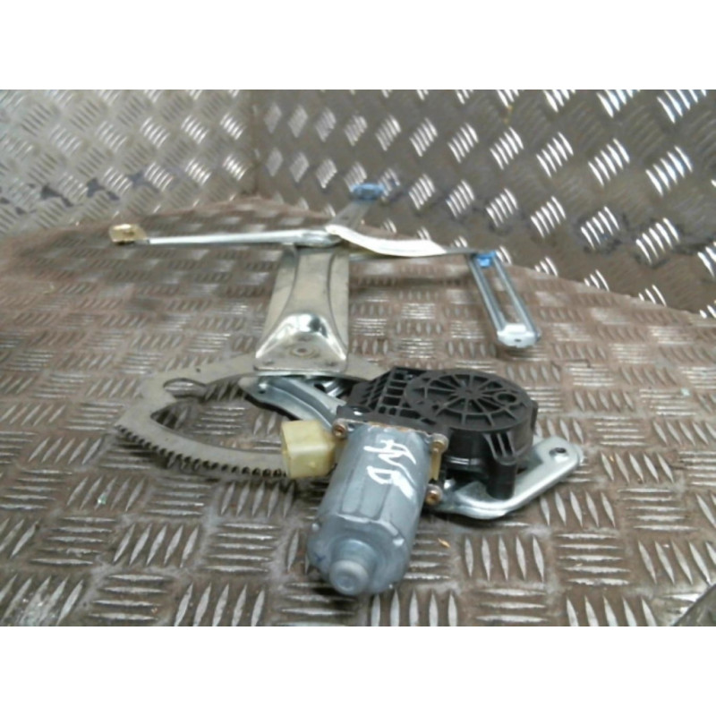 Leve vitre electrique avant droit MERCEDES CLASSE CLK 208 Photo n°1