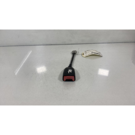 Attache ceinture avant gauche FIAT DOBLO 1 Photo n°1