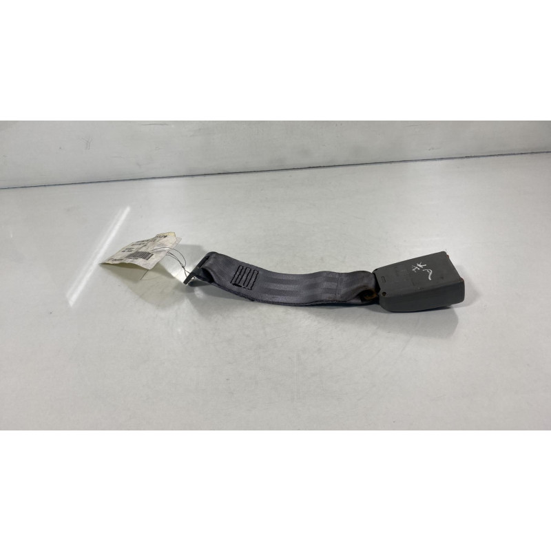 Attache ceinture arriere droit PEUGEOT 406 Photo n°2