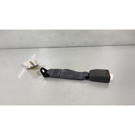 Attache ceinture arriere gauche PEUGEOT 406 Photo n°1