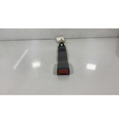 Attache ceinture arriere gauche PEUGEOT 406