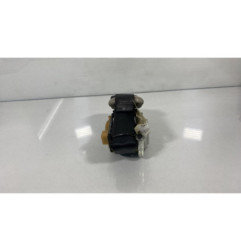 Pretensionneur de ceinture avant droit TOYOTA COROLLA 10