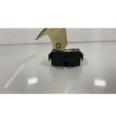Bouton de warning DACIA SANDERO 2