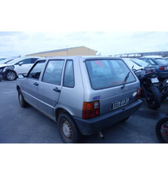 Vitre avant droit FIAT UNO