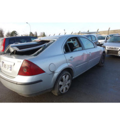 Feu arriere stop central FORD MONDEO 2