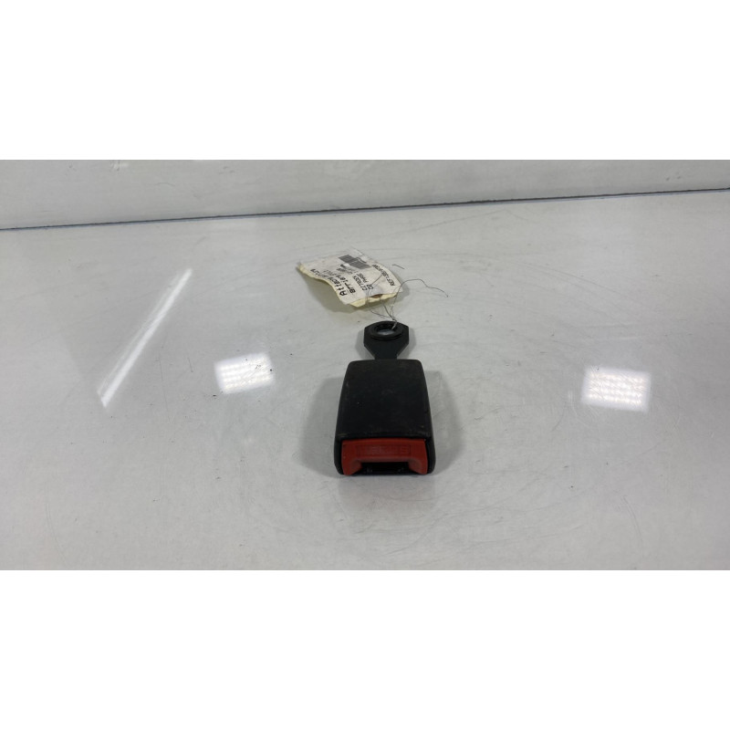 Attache ceinture arriere droit CITROEN C2 Photo n°2