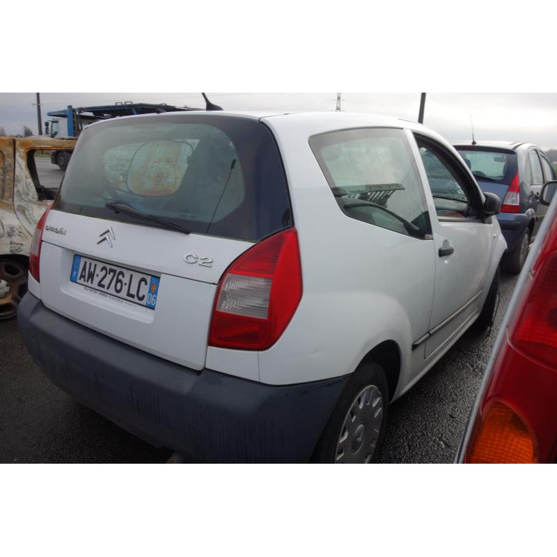 Attache ceinture arriere droit CITROEN C2 Photo n°6