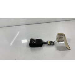 Attache ceinture arriere gauche CITROEN C2