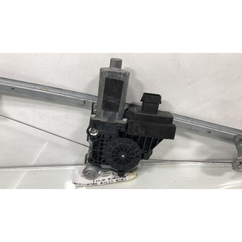 Leve vitre electrique arriere droit OPEL ZAFIRA B Photo n°3