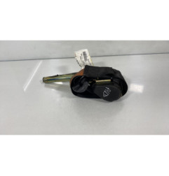 Pretensionneur de ceinture avant droit VOLKSWAGEN POLO 3
