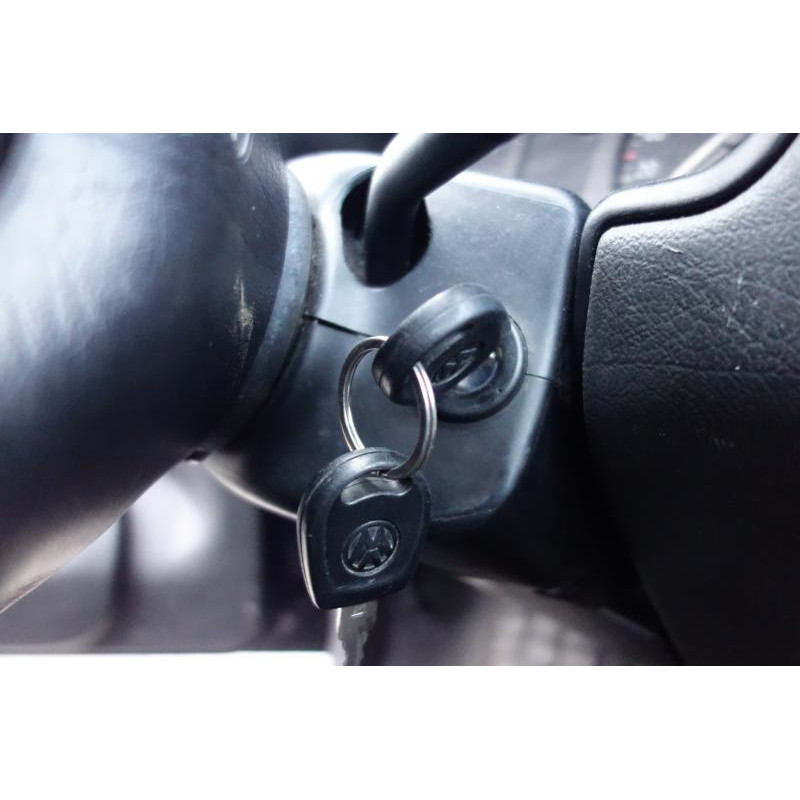 Pretensionneur de ceinture avant droit VOLKSWAGEN POLO 3 Photo n°12