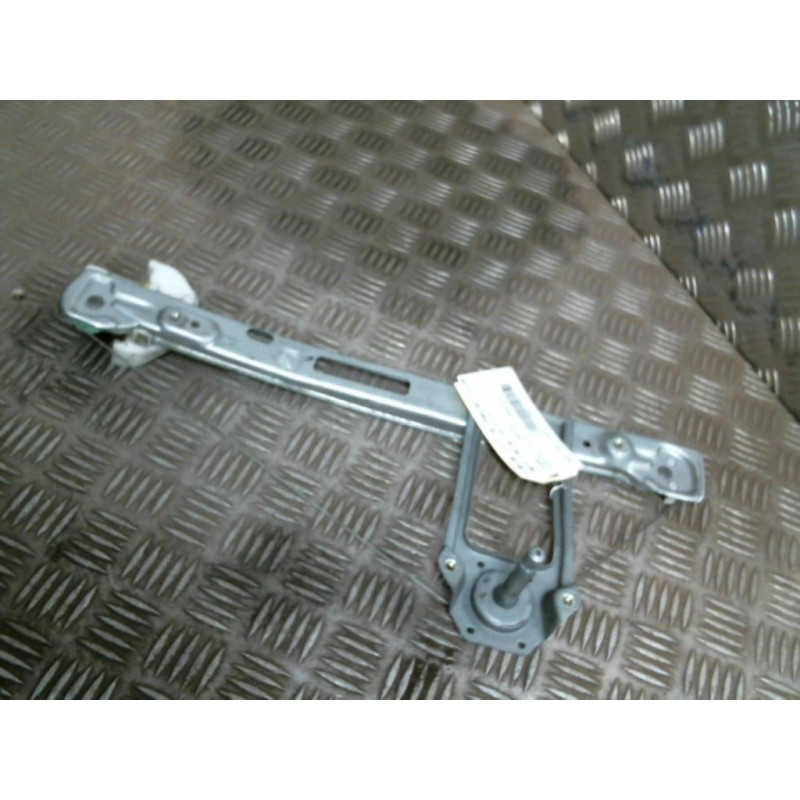 Leve vitre mecanique arriere droit FORD FOCUS 1 Photo n°1