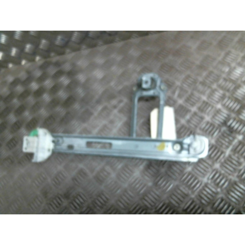 Leve vitre mecanique arriere droit FORD FOCUS 1 Photo n°2