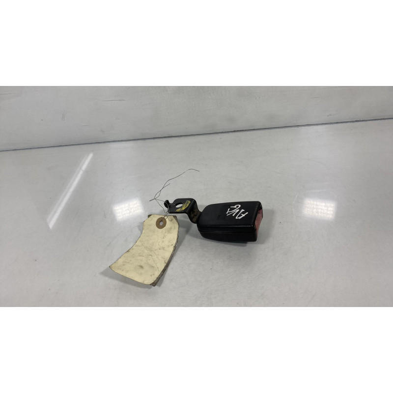 Attache ceinture avant gauche FORD COURRIER 4 Photo n°3