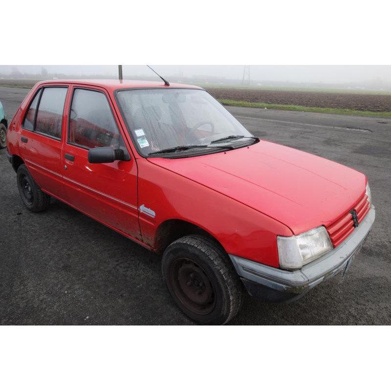 Fermeture de capot PEUGEOT 205 Photo n°5