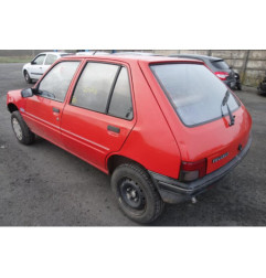 Fermeture de capot PEUGEOT 205